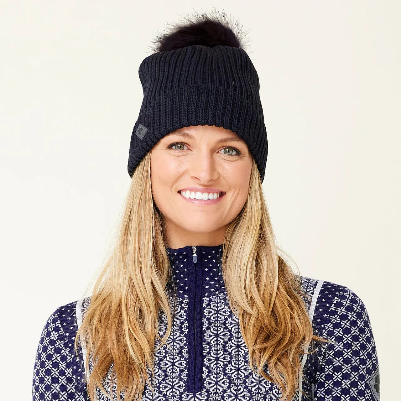 ESCAPADE BEANIE