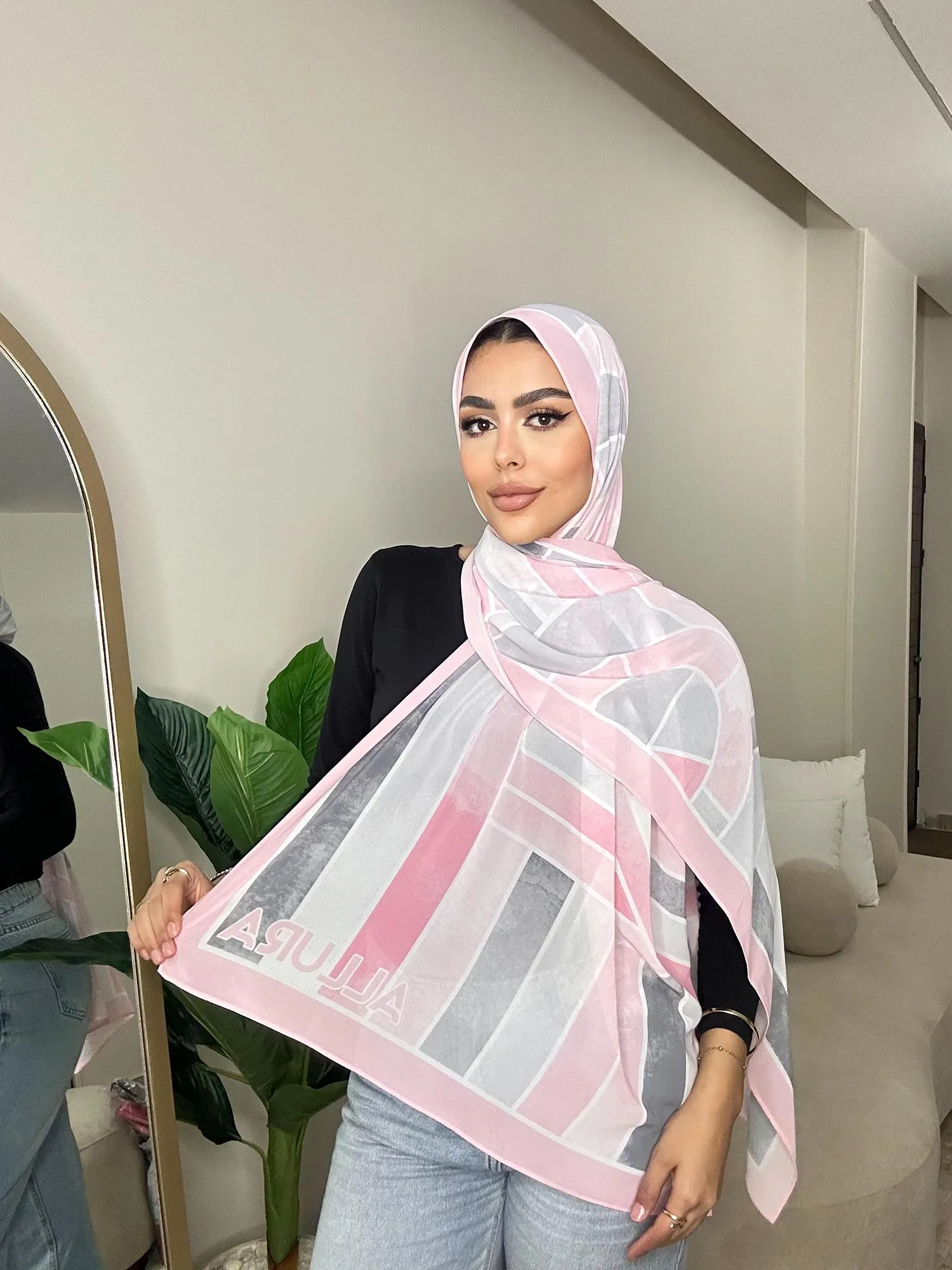 Gradi Di Rosa Chiffon Scarf - Allura