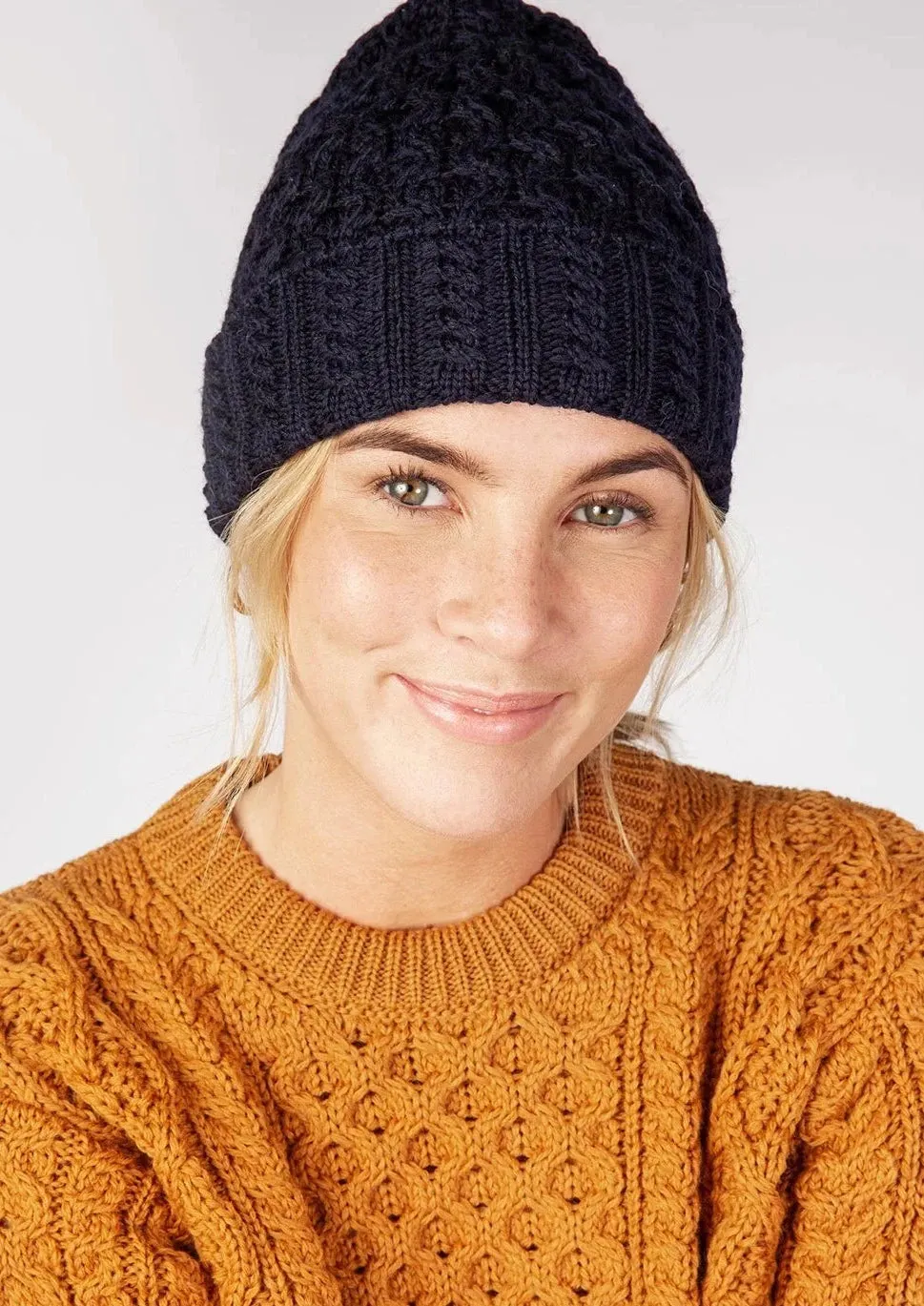 IrelandsEye Aran Hat | Navy