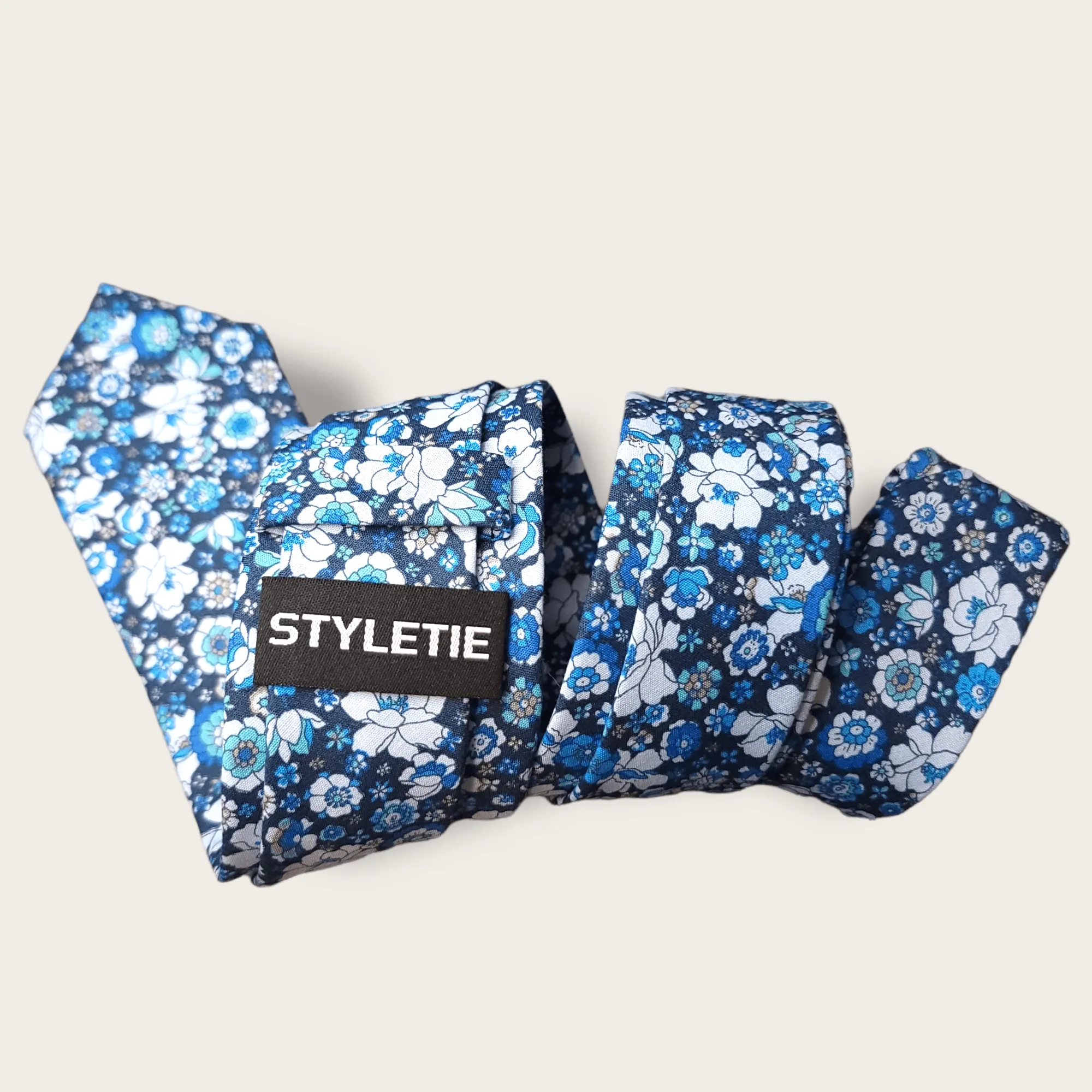 Navy Blue Floral Slim Tie