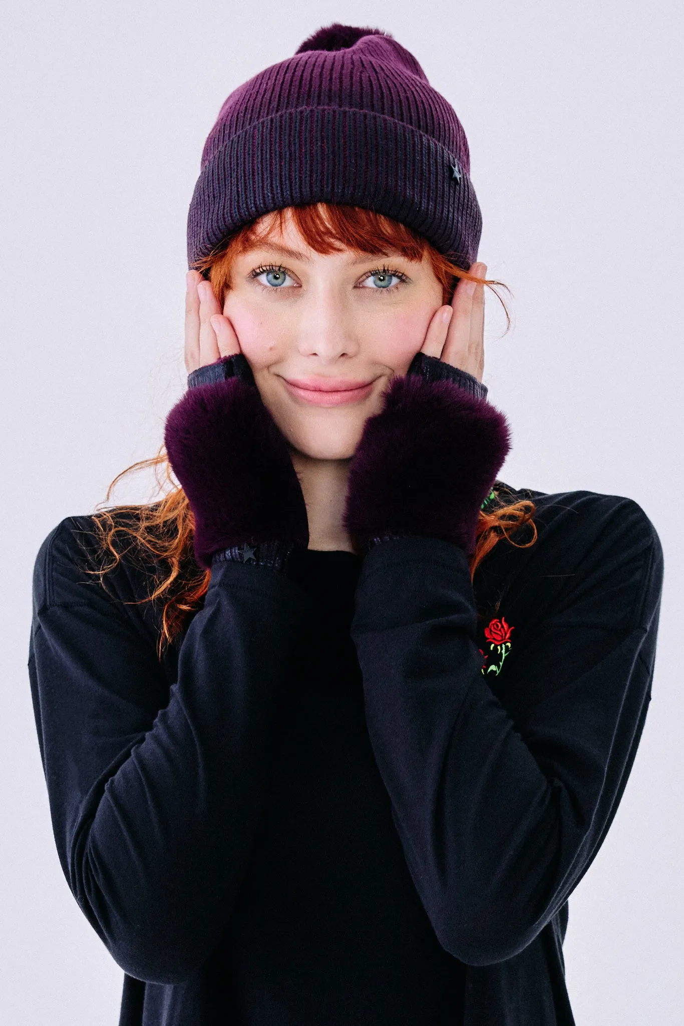 Terez X Jocelyn Foil Mittens in Black Raspberry